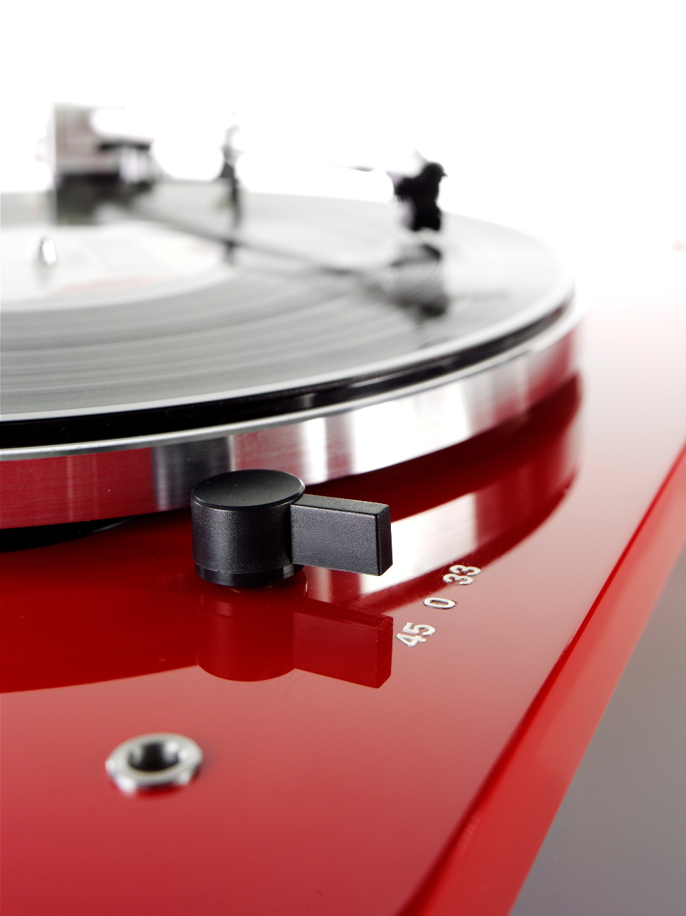 Thorens TD 206 highgloss red