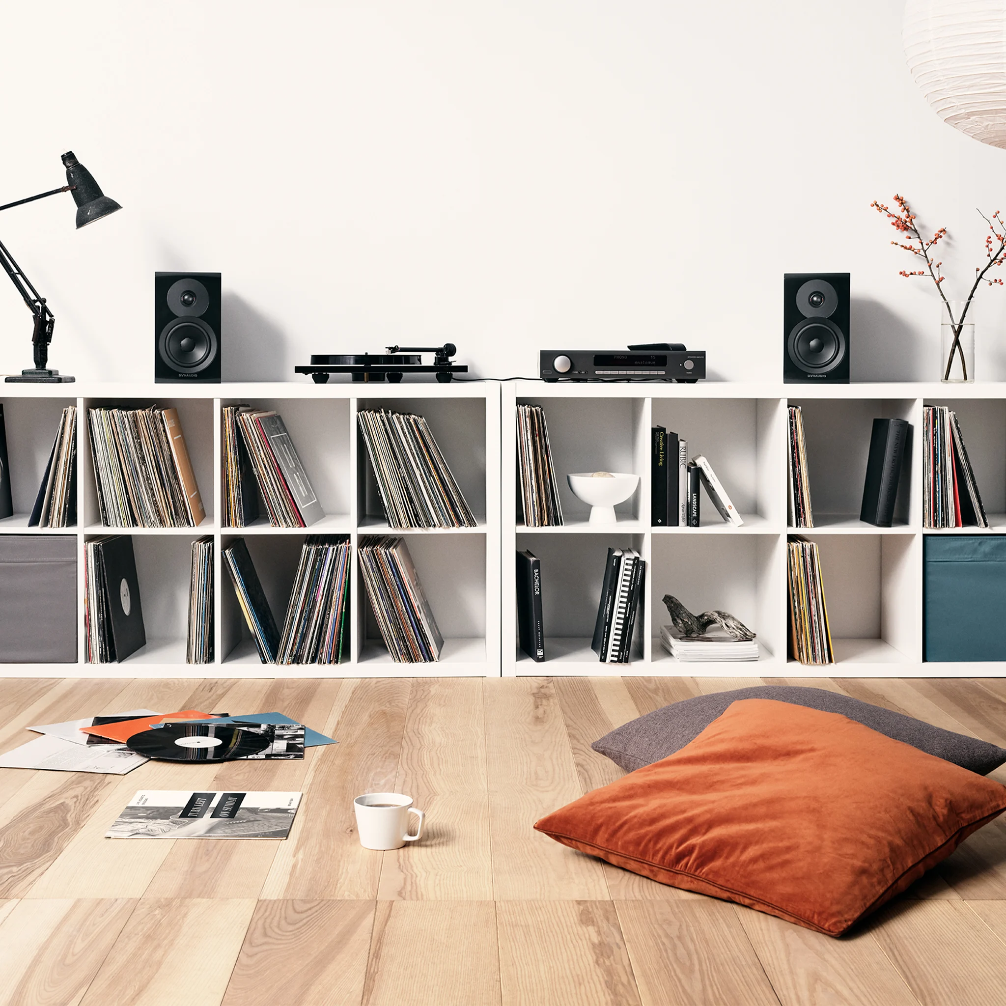 Dynaudio Emit 10 walnut