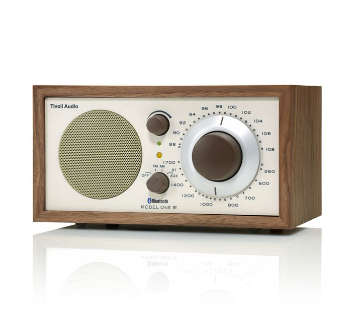 Tivoli Model One BT classic walnut