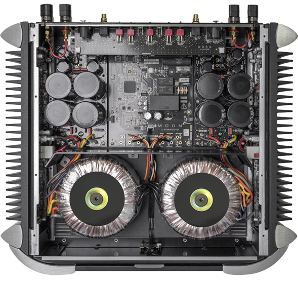 Moon by Simaudio 761 Power Amplifier silver\black