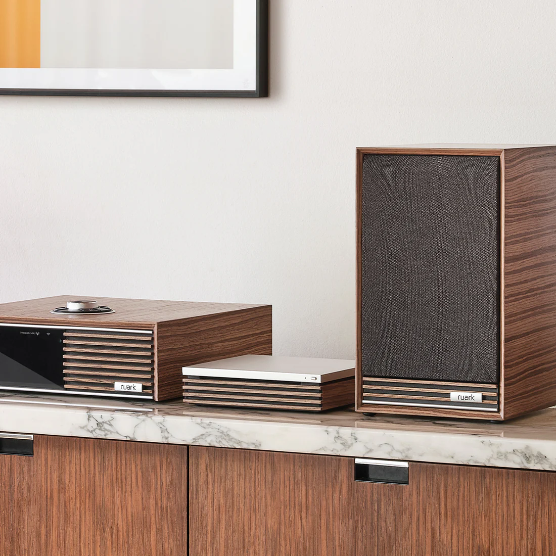 Ruark R-CD100 CD Player fused walnut