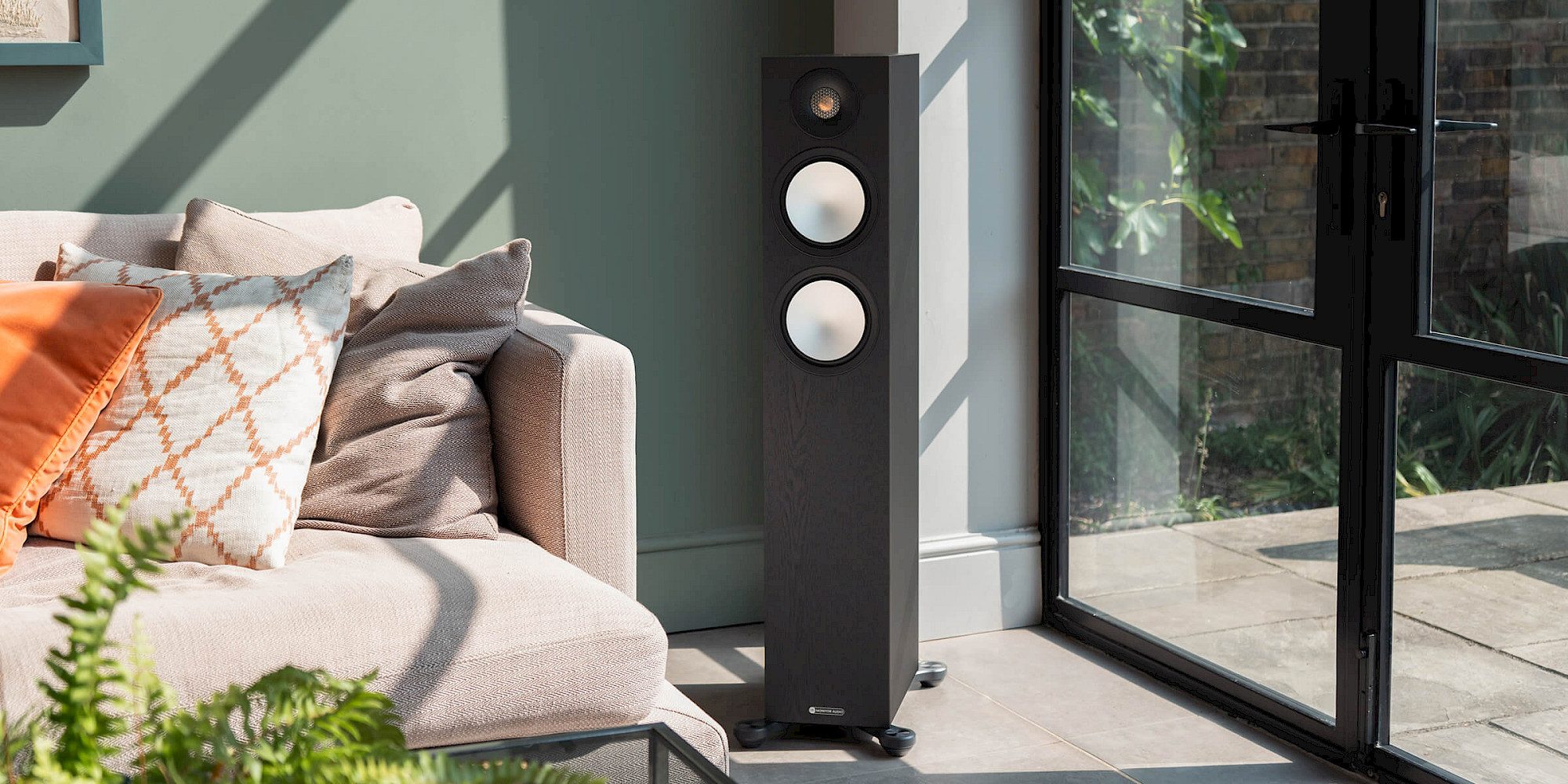 Monitor Audio Bronze 300 (7G) white