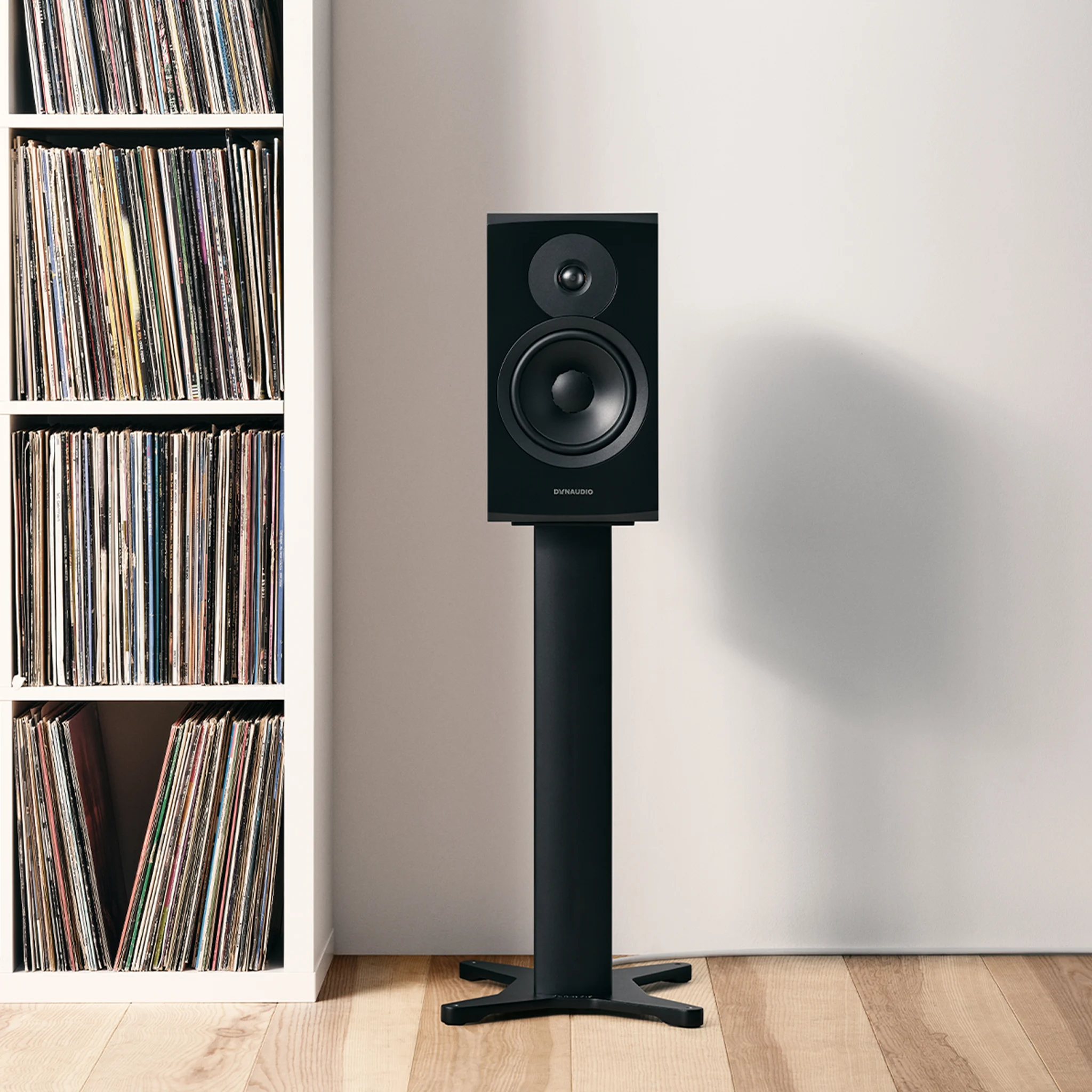 Dynaudio Emit 20 satin black